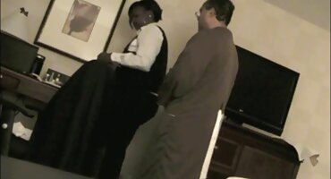 chich gai Cô gái da trắng đầu hàng nhà phim sex trâm anh sản xuất da đen để vào video.