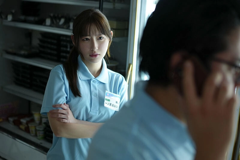 clip sex loan luan vn Cậu con trai chịch mẹ kế trẻ khi nhìn thấy đang thẩm du